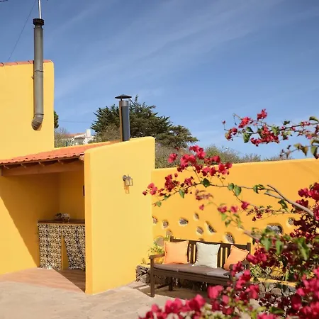 别墅 With One Bedroom In Las Rosas With Wonderful Sea View Private Pool Enclosed Garden 10 Km From The Beach Las Rosas (Arona, Tenerife)