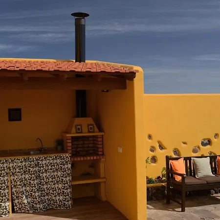 With One Bedroom In Las Rosas With Wonderful Sea View Private Pool Enclosed Garden 10 Km From The Beach * Las Rosas (Arona, Tenerife)