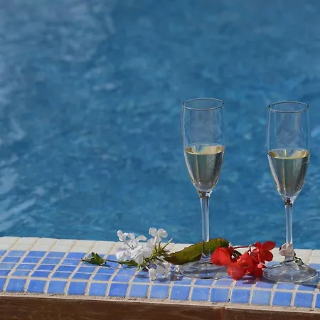 With One Bedroom In Las Rosas With Wonderful Sea View Private Pool Enclosed Garden 10 Km From The Beach * Las Rosas (Arona, Tenerife)